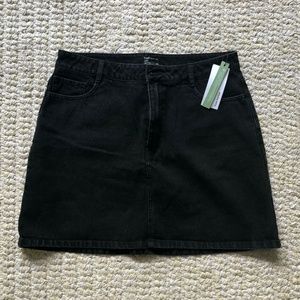 NWT Frank and Oak The Good Cotton Short Skirt in Washed Black